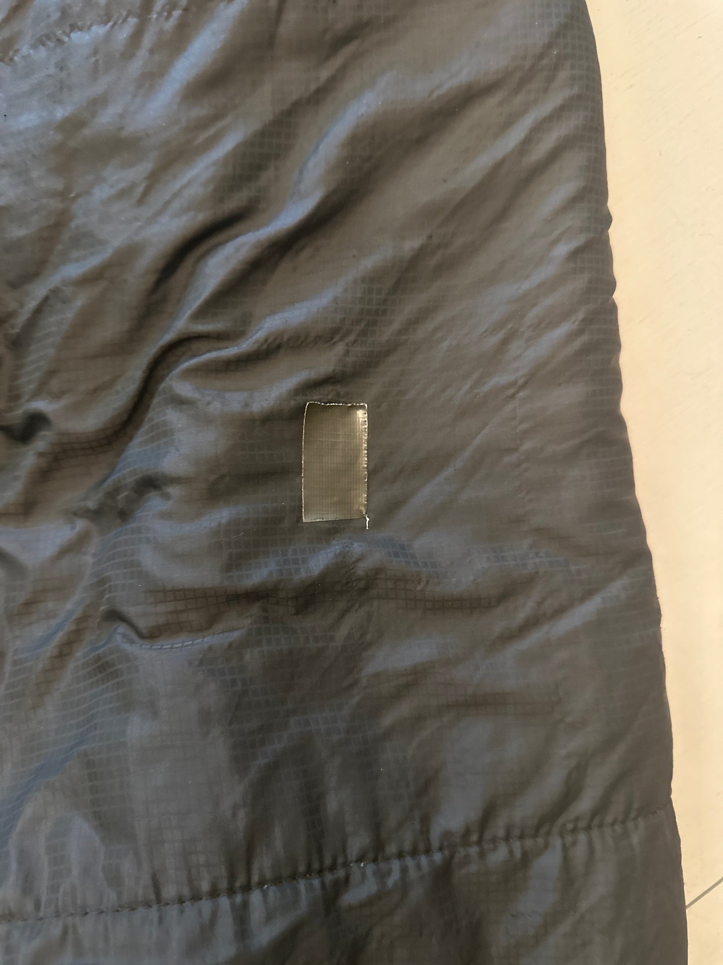 Military Surplus, Type II Cold Weather Center Zip, Sleeping Bag, Outer; 5F to 15F