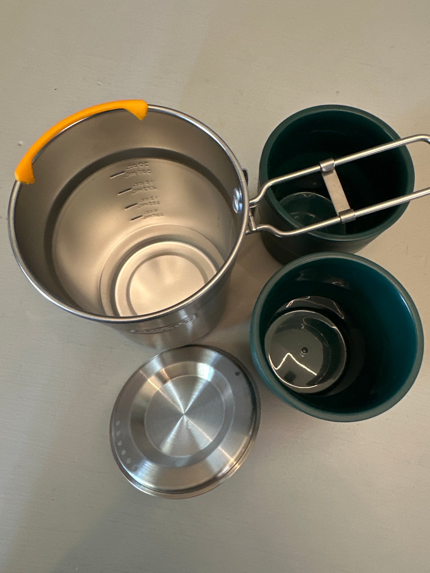 Stanley Adventure Container, Lid/Strainer, two cup and lip saver kit