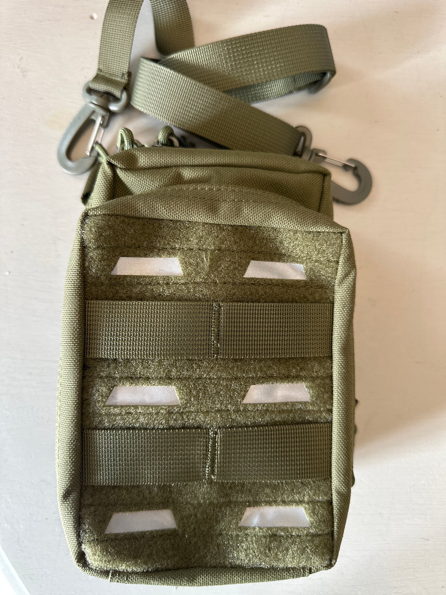 Side pouch with strap
