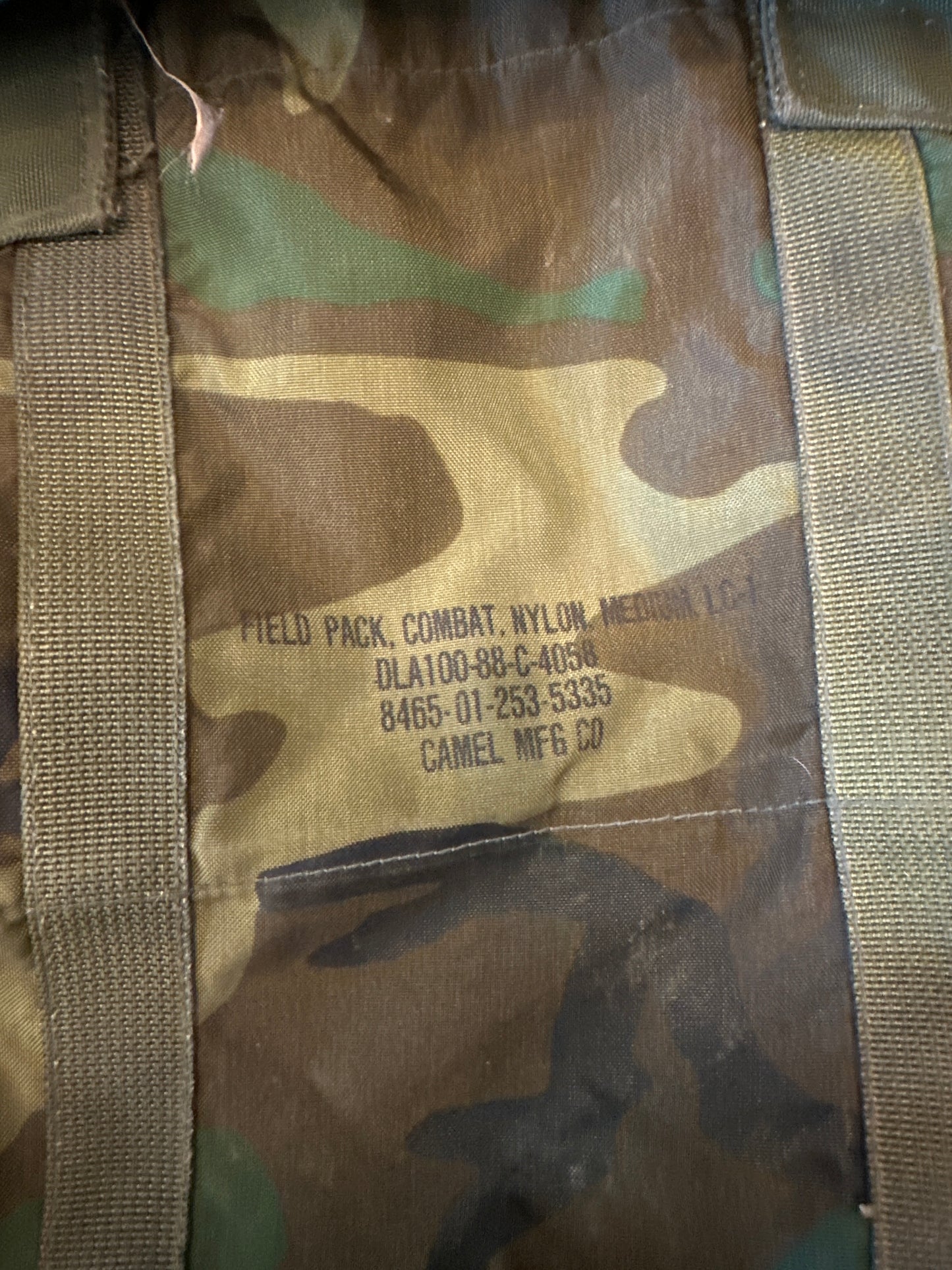 Field Pack, Combat, Medium (straps are missing)