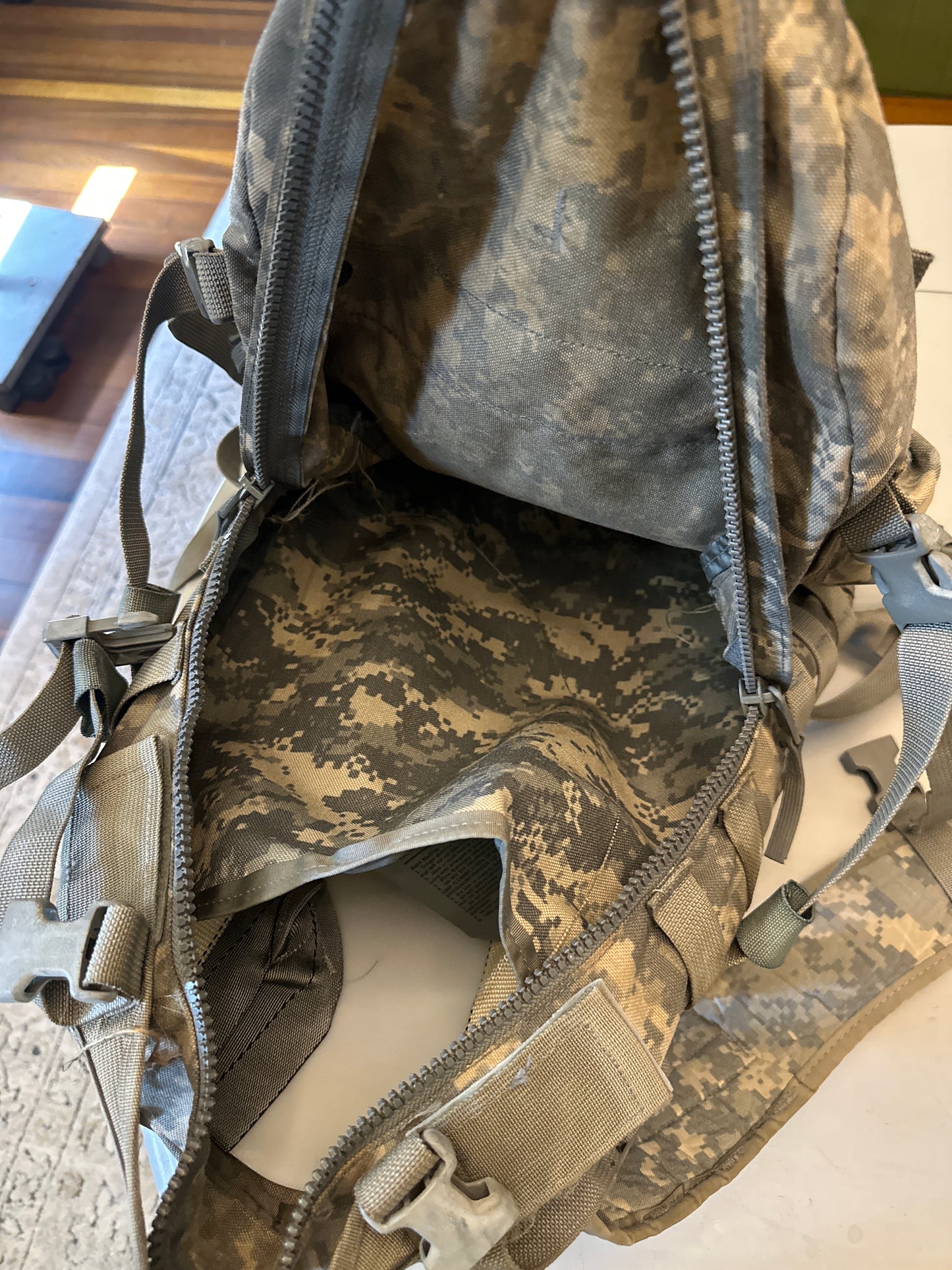 ACU Assault Pack, MOLLE II, Backpack