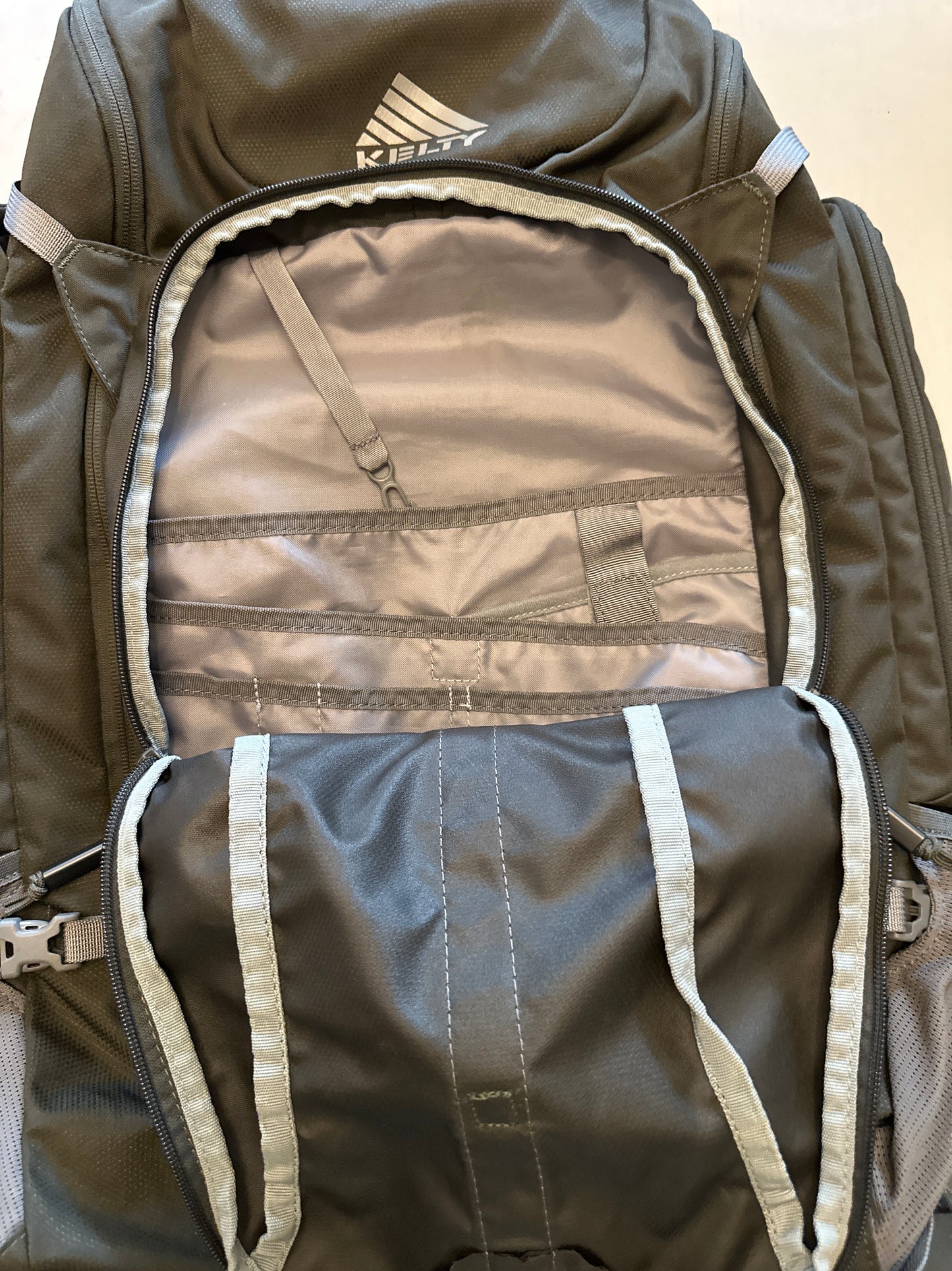 Kelty Redwing 50, dark green